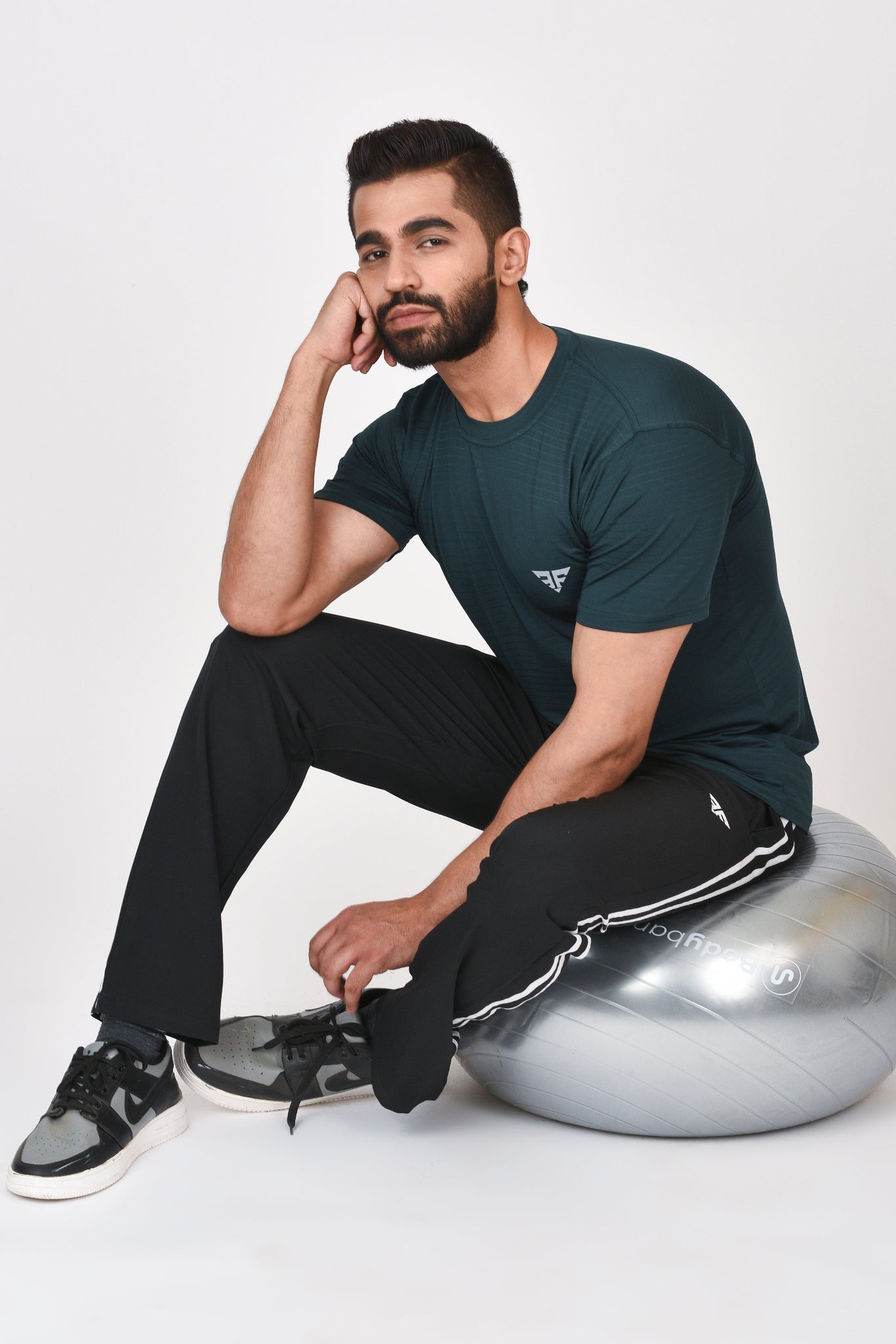 Airline T-Shirt Color Forest Green By Brute Force